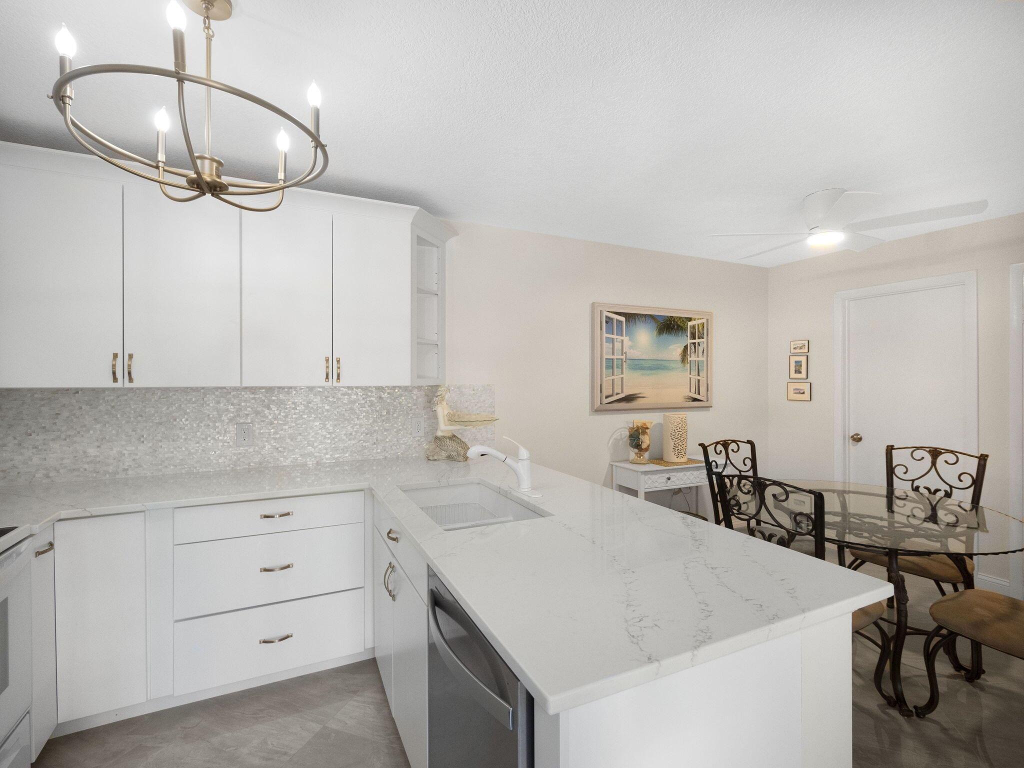 1206 12th Court, Jupiter, FL, 33477/$475,000 2 1206 12th Court
