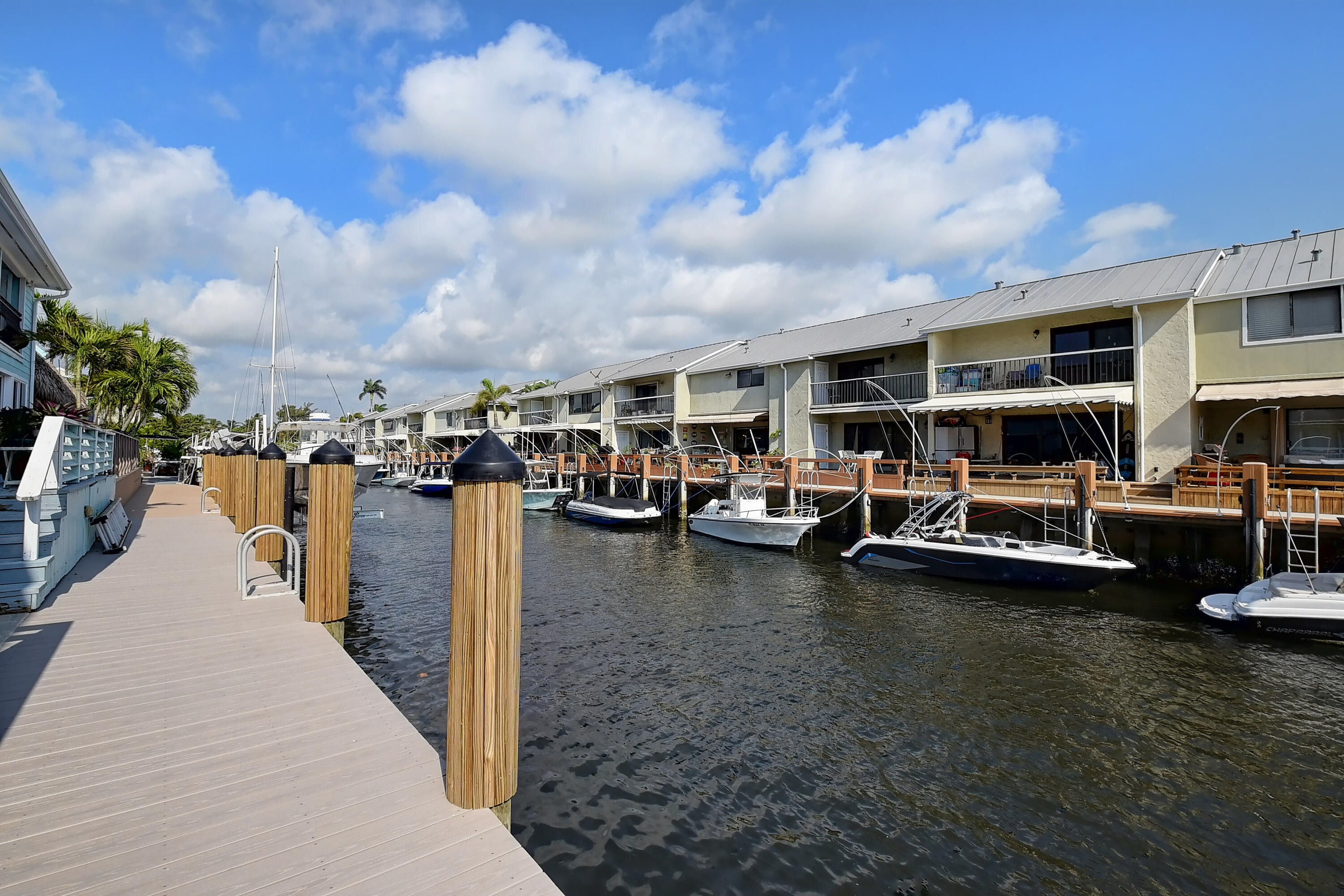 Lake Vista - Residential