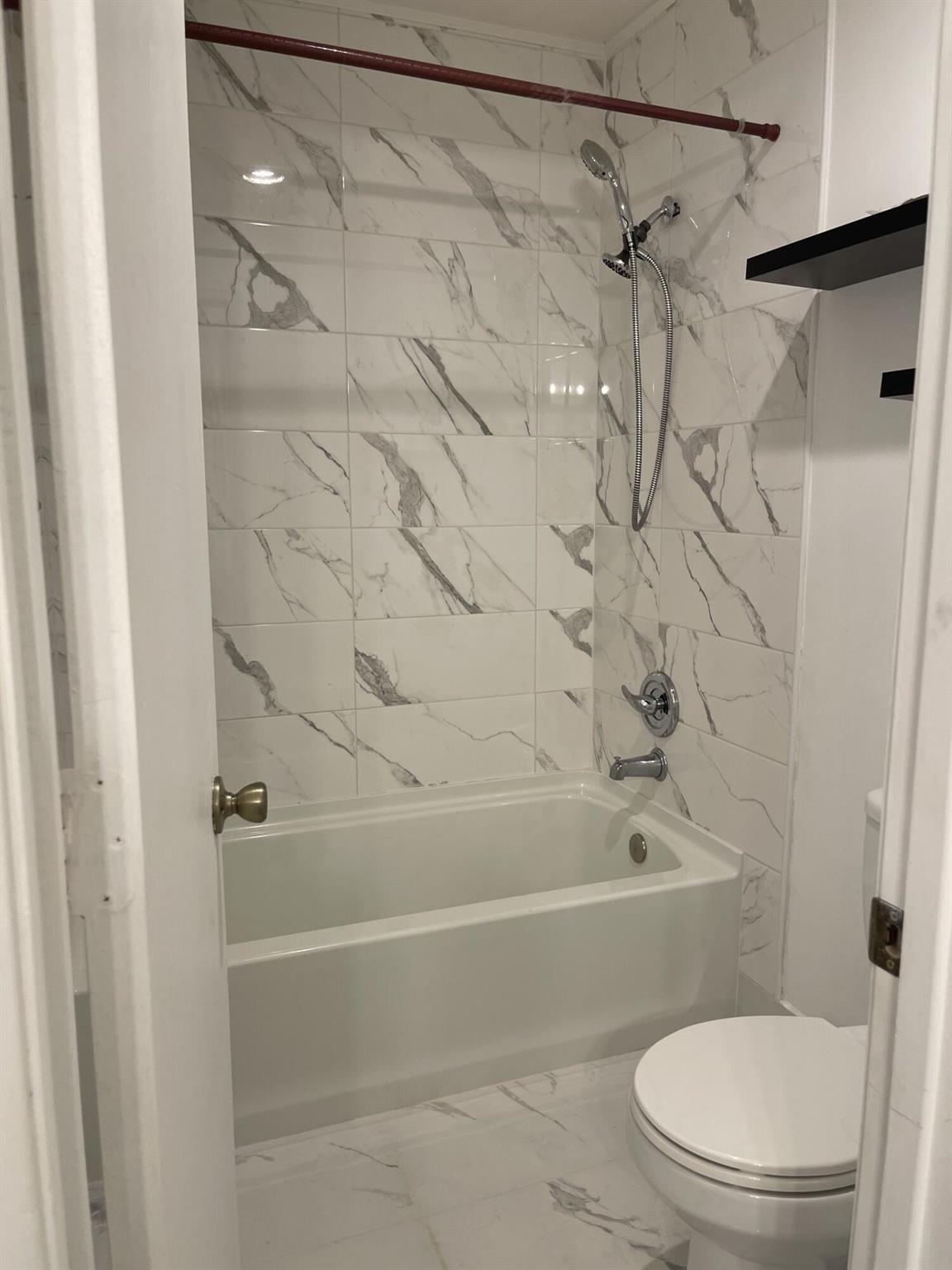 PINES OF DELRAY CONDO - Residential Lease