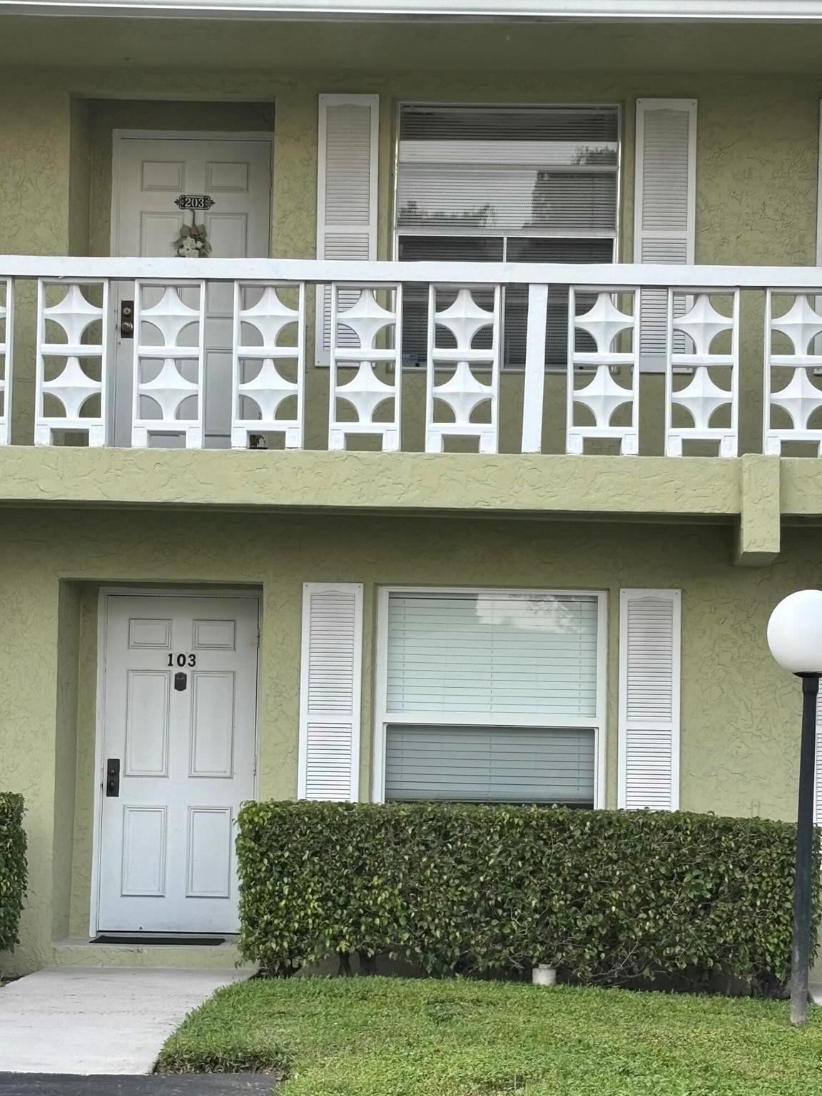 PINES OF DELRAY CONDO - Residential Lease