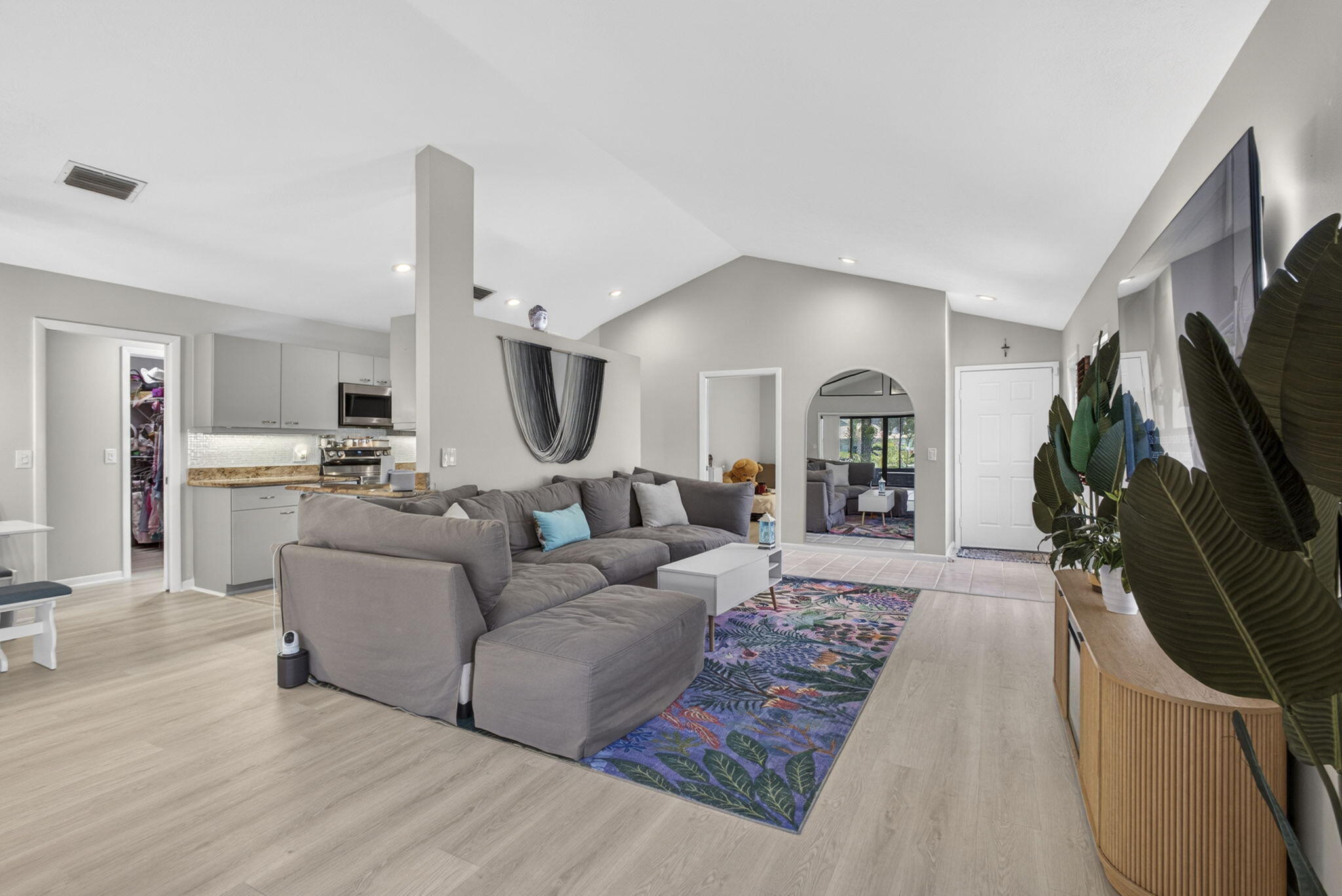 FRANKLIN WOOD AT HERITAGE RIDGE - Residential