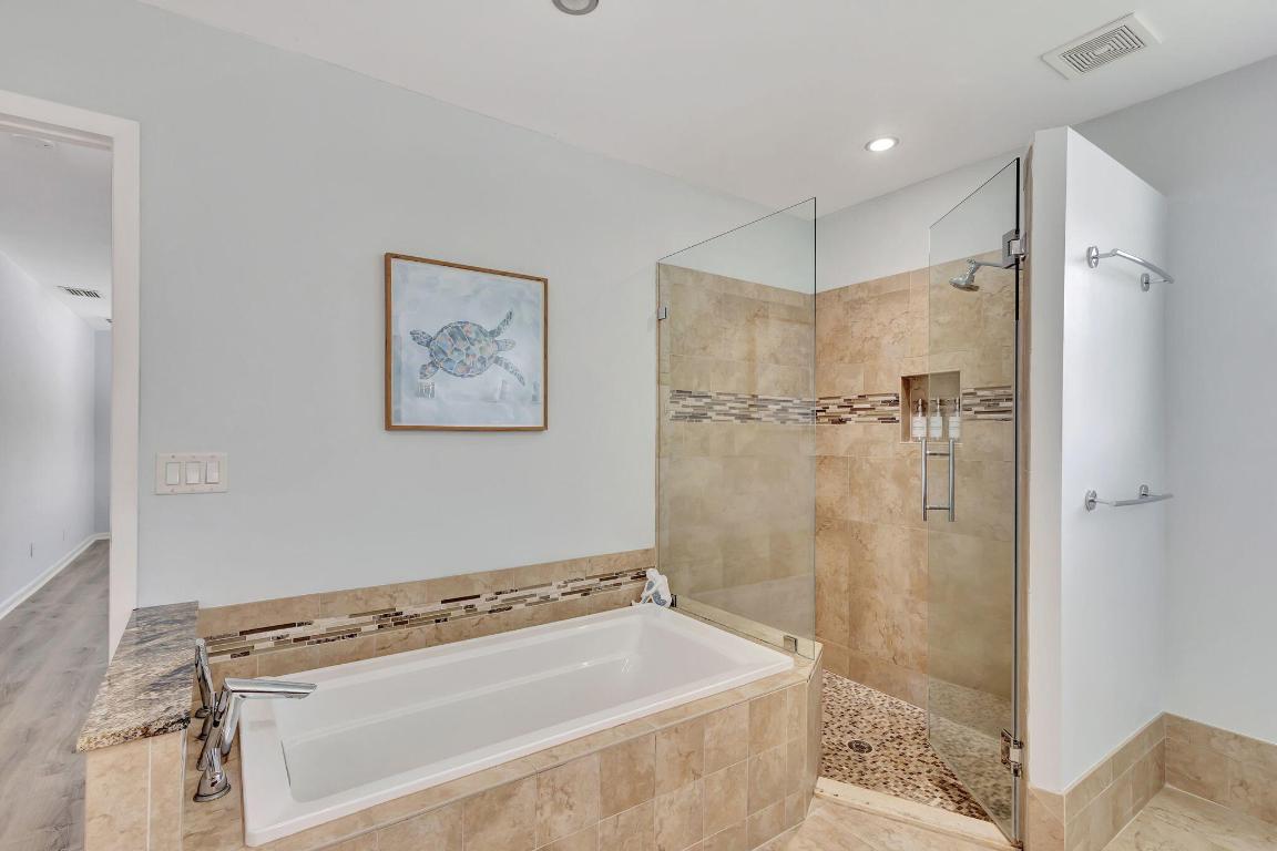 TEQUESTA PINES - Residential