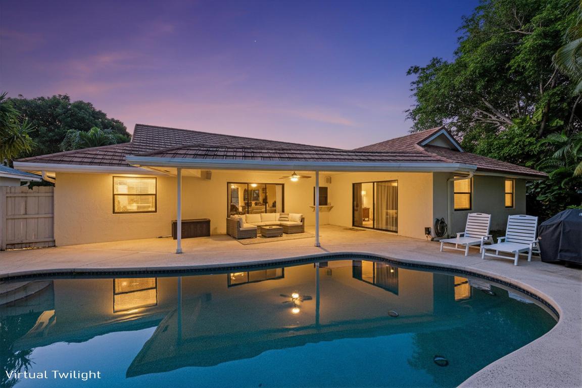 TEQUESTA PINES - Residential