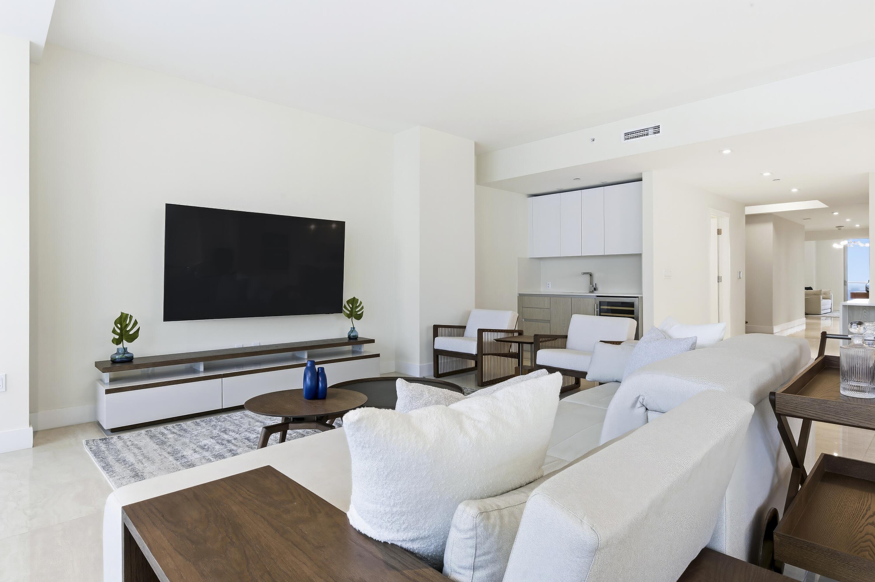 AMRIT OCEAN RESORT 2 CONDO - Residential Lease