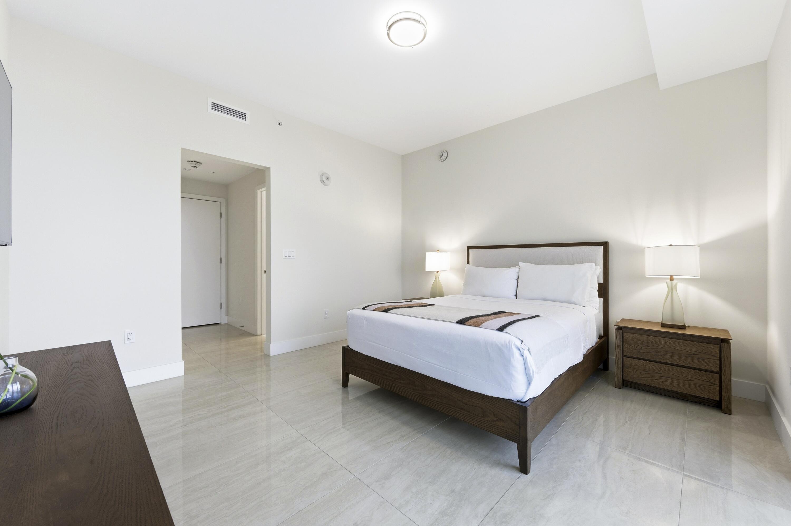 AMRIT OCEAN RESORT 2 CONDO - Residential Lease