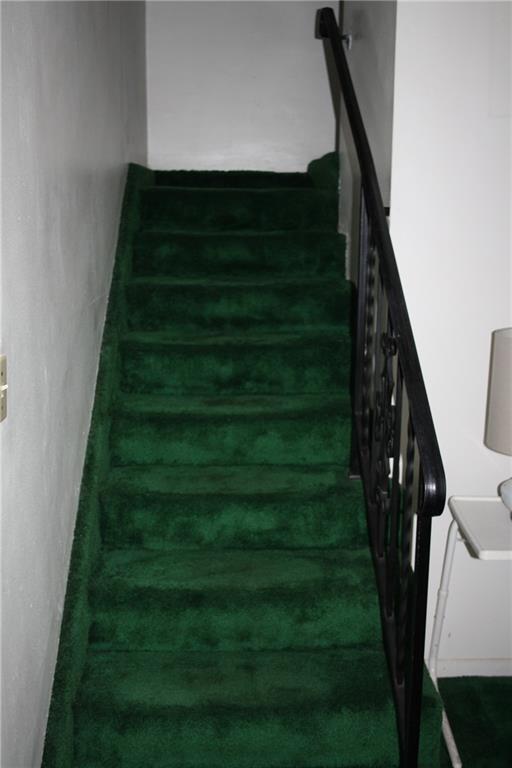 BRENTWOOD TOWNHOMES - Residential