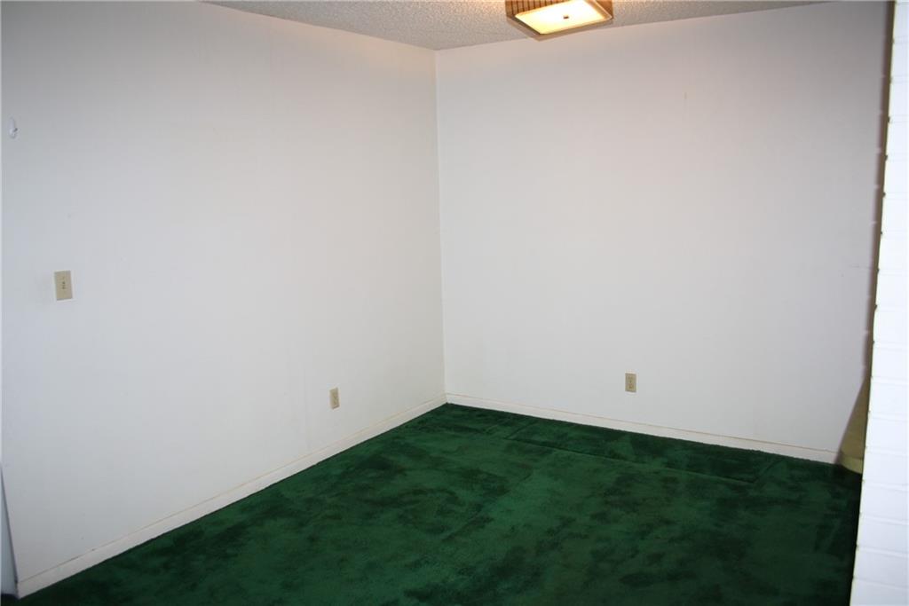 BRENTWOOD TOWNHOMES - Residential