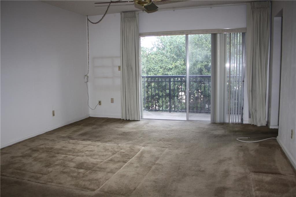 BRENTWOOD TOWNHOMES - Residential