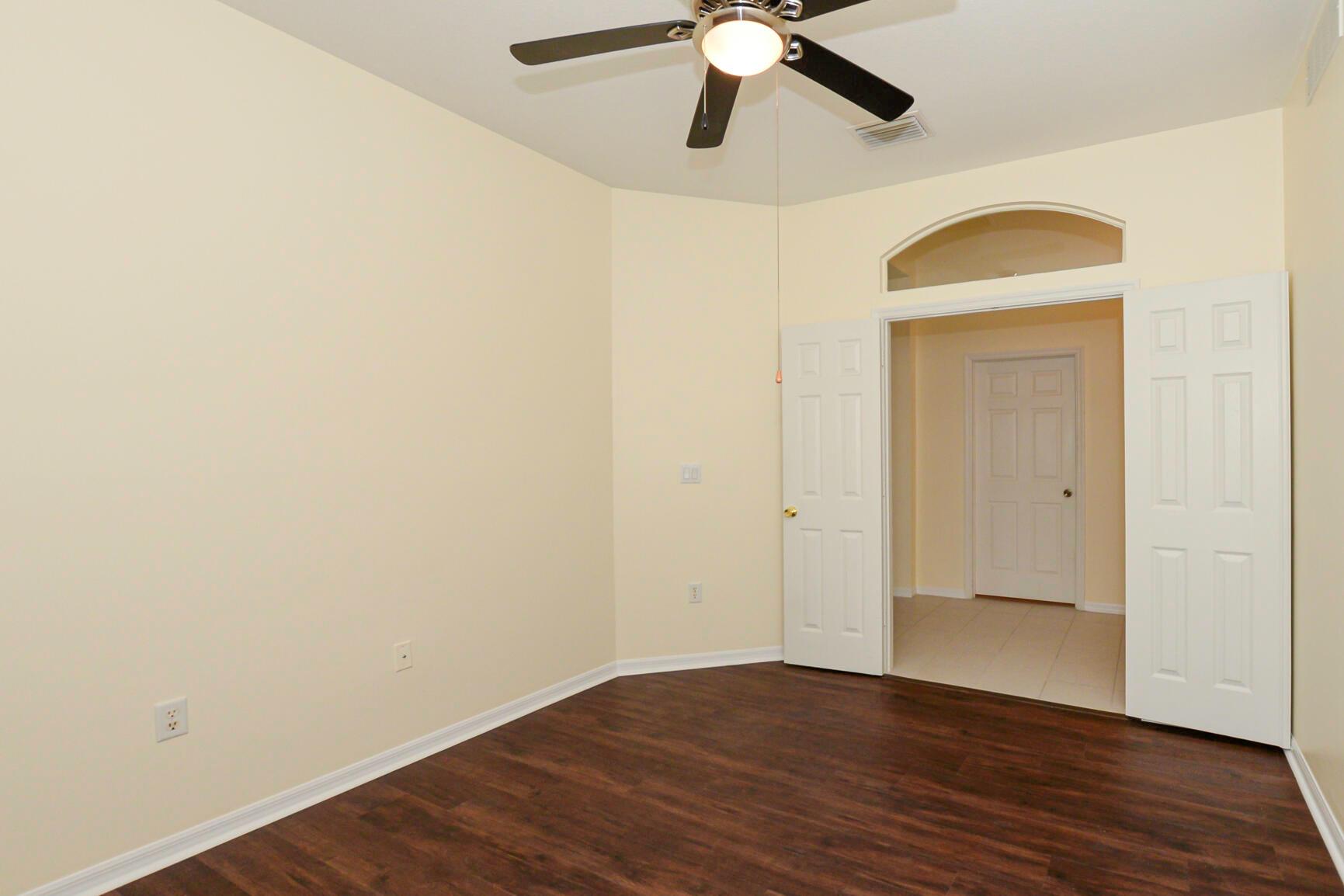 LAKEFOREST AT ST LUCIE WE - Residential Lease
