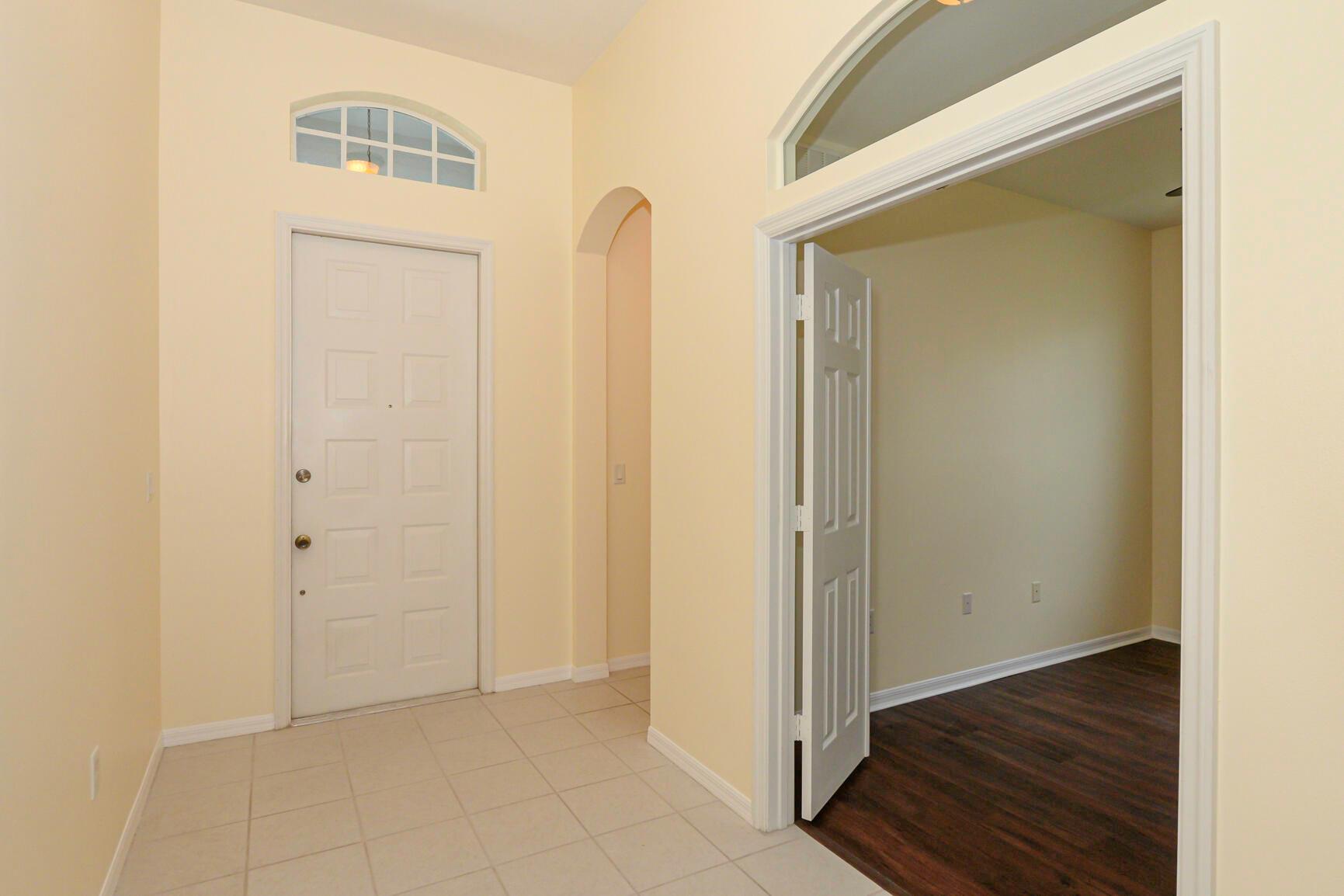 LAKEFOREST AT ST LUCIE WE - Residential Lease