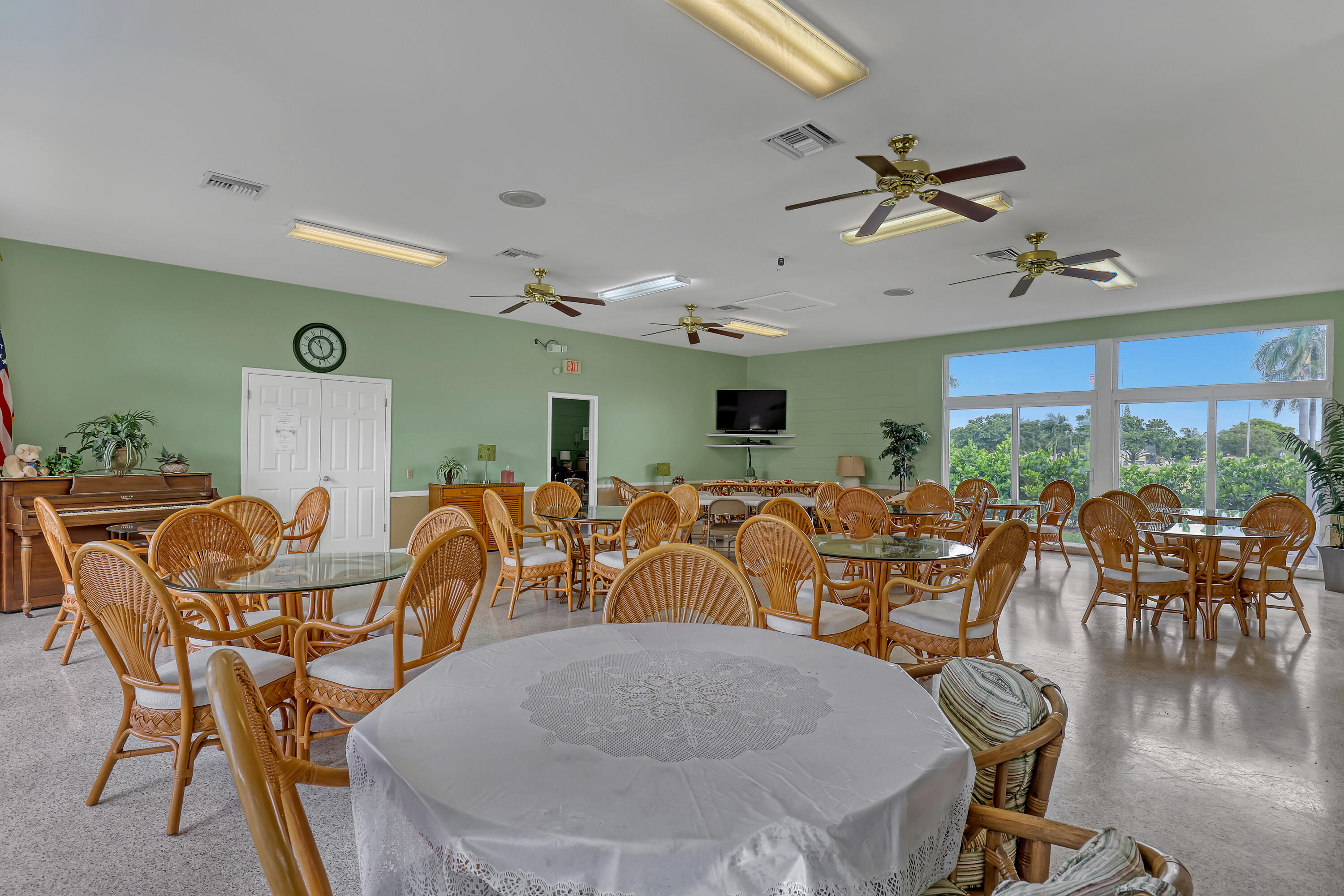 HIGH POINT WEST CONDO 2 - Residential