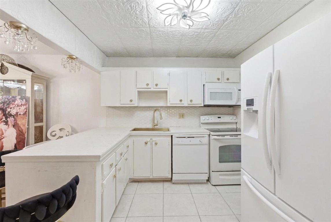 Oriole Gardens II - Residential