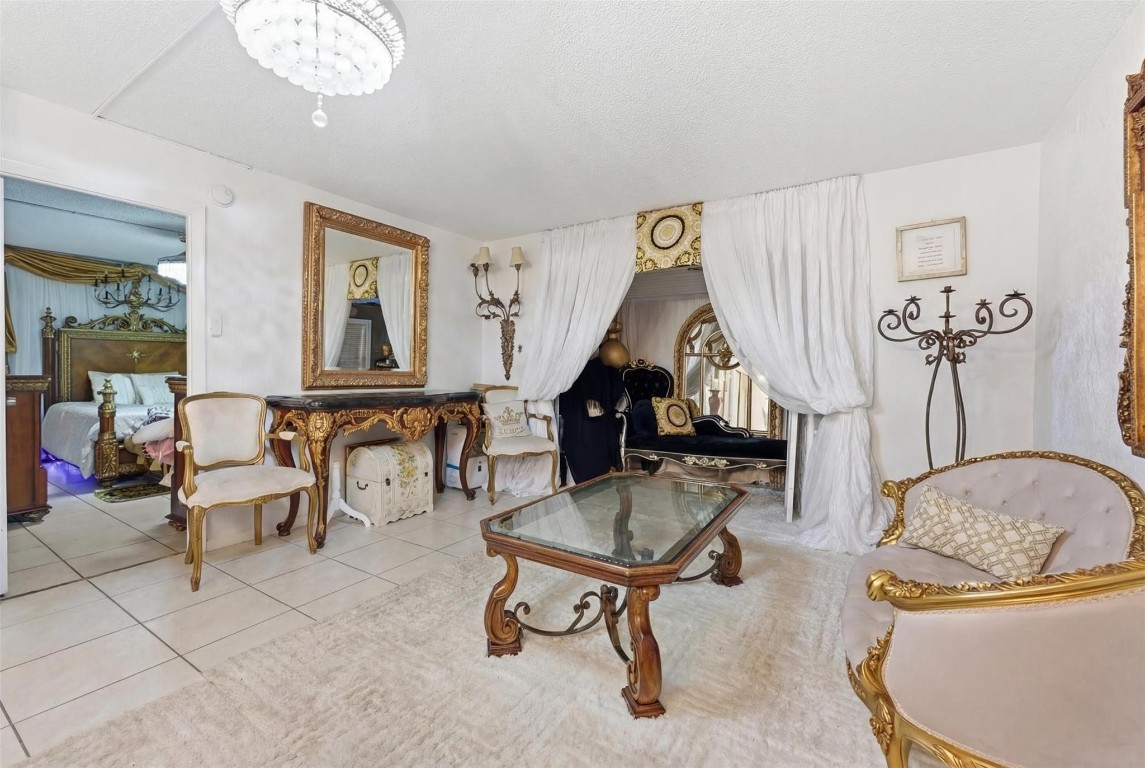 Oriole Gardens II - Residential