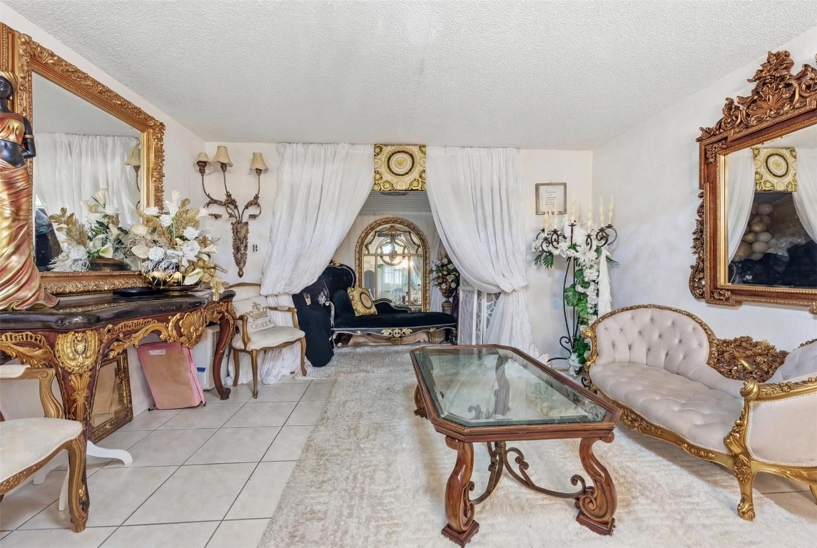 Oriole Gardens II - Residential