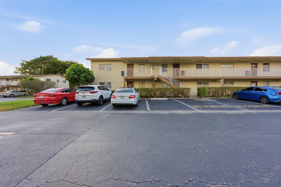 Oriole Gardens II - Residential