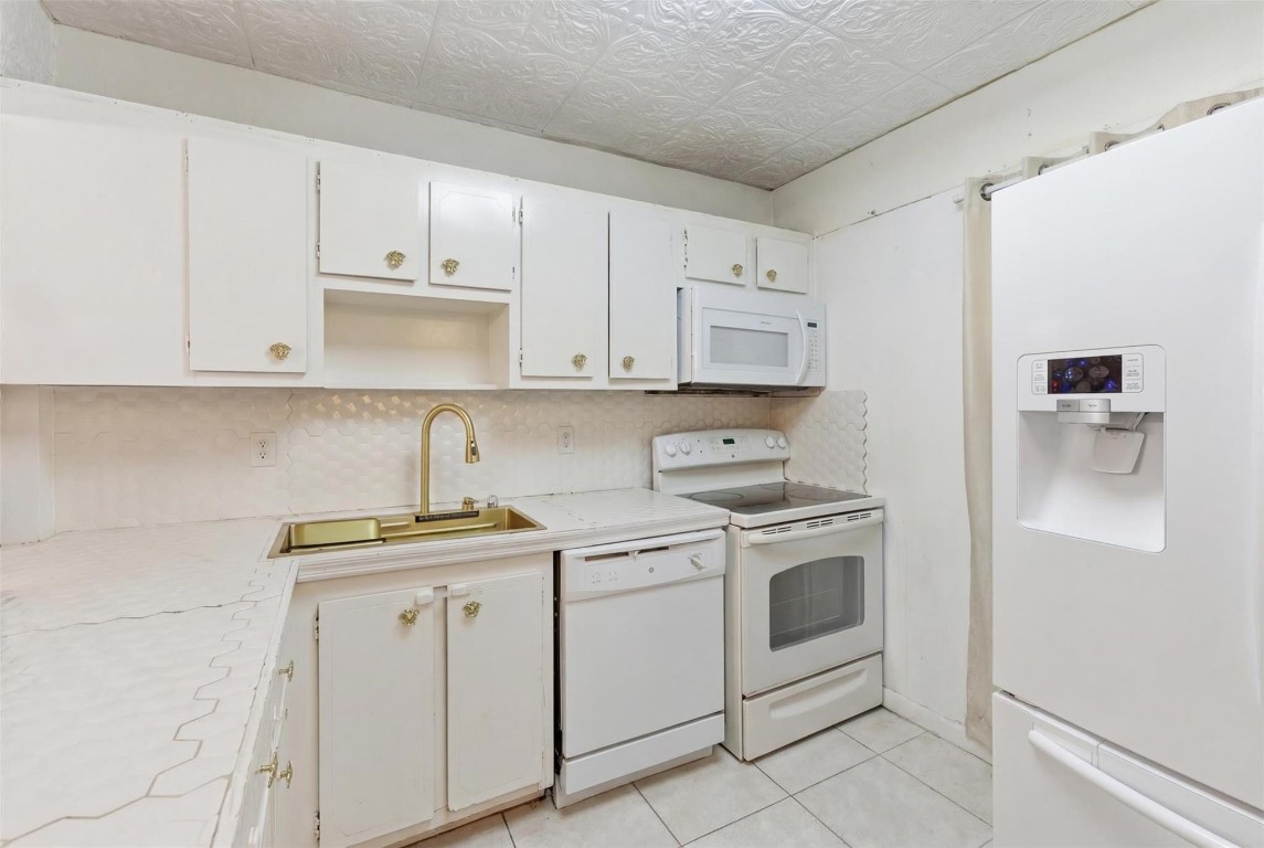 Oriole Gardens II - Residential