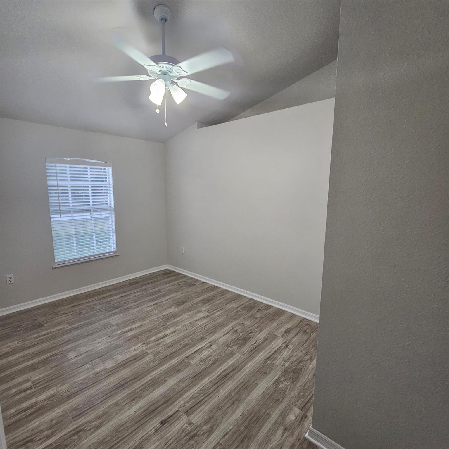 VERO LAKE ESTATES UNIT N - Residential