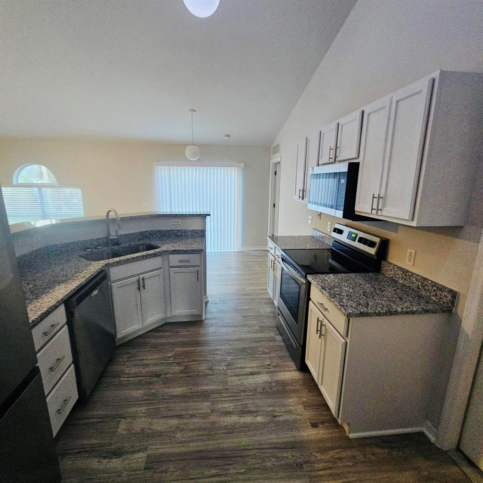 VERO LAKE ESTATES UNIT N - Residential