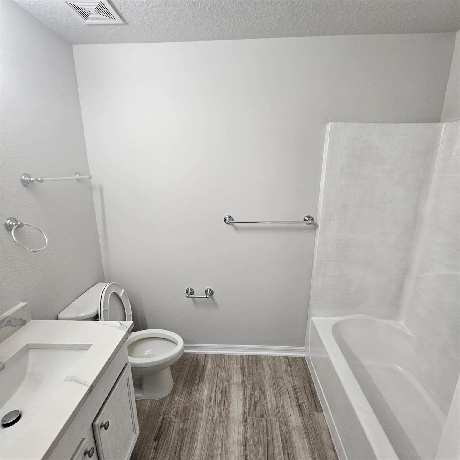 VERO LAKE ESTATES UNIT N - Residential