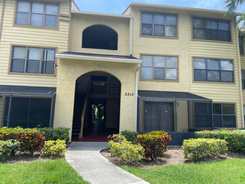 Photo of 2313 N Congress Avenue #13, Boynton Beach, FL 33426 (MLS # R10941423)