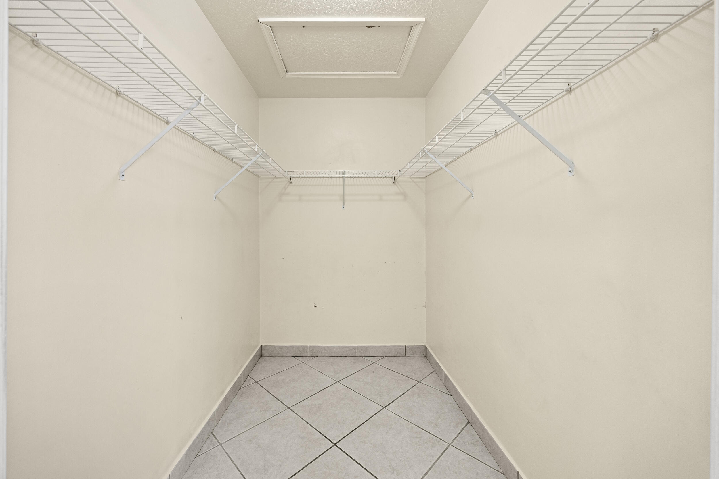 The Acreage - Residential