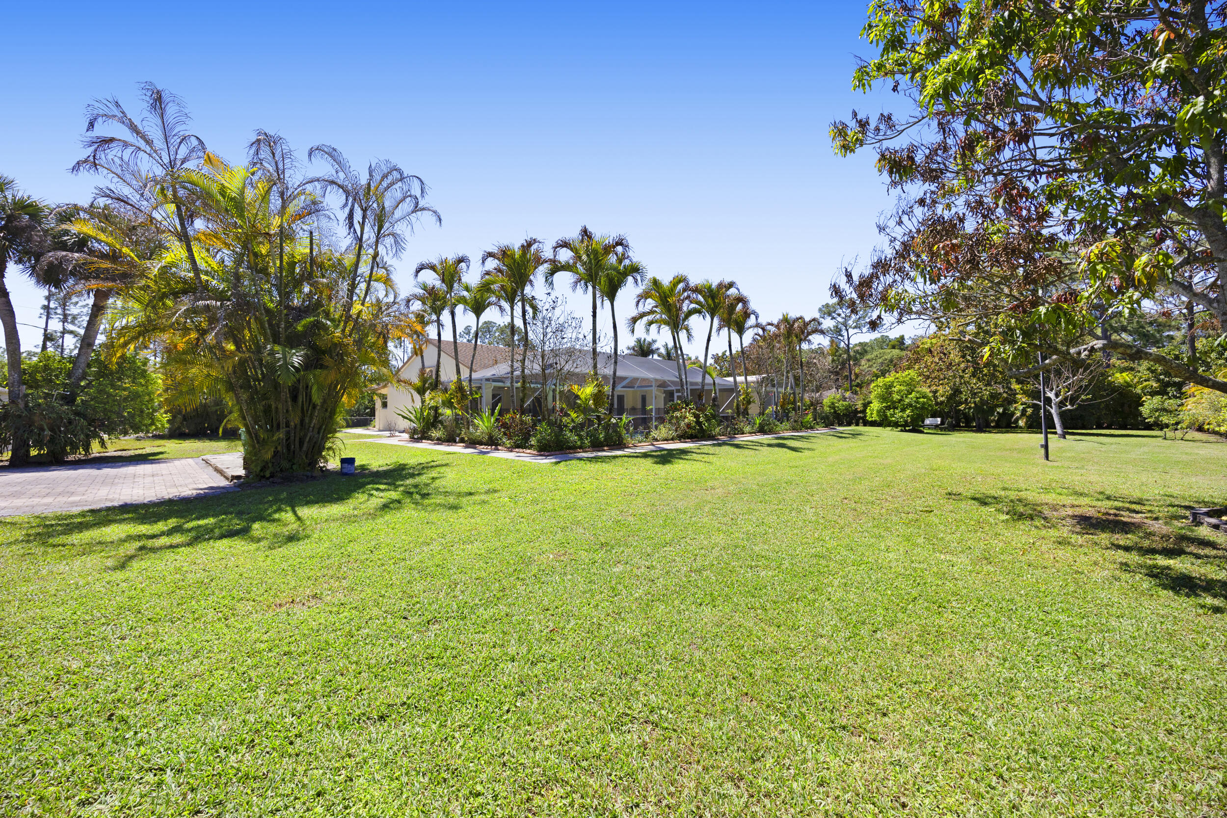 The Acreage - Residential