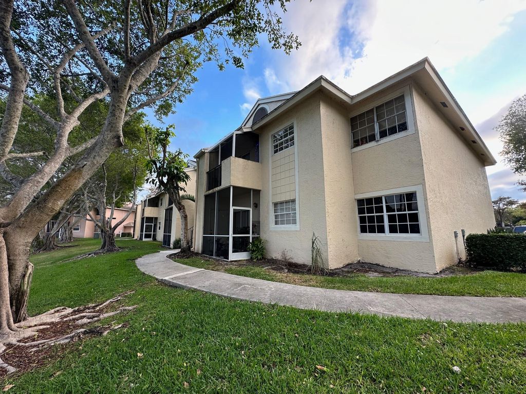 Photo of 651 Cypress Lake Boulevard #N, Deerfield Beach, FL 33064 (MLS # R11074170)
