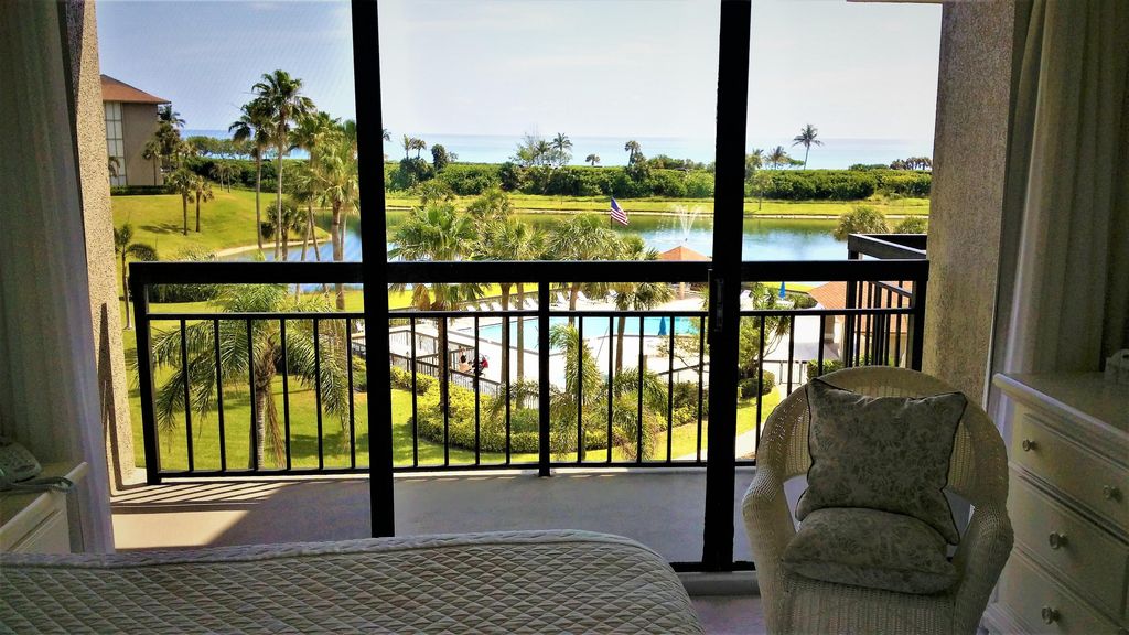 Photo of 401 S Seas Drive #403, Jupiter, FL 33477 (MLS # R10796175)