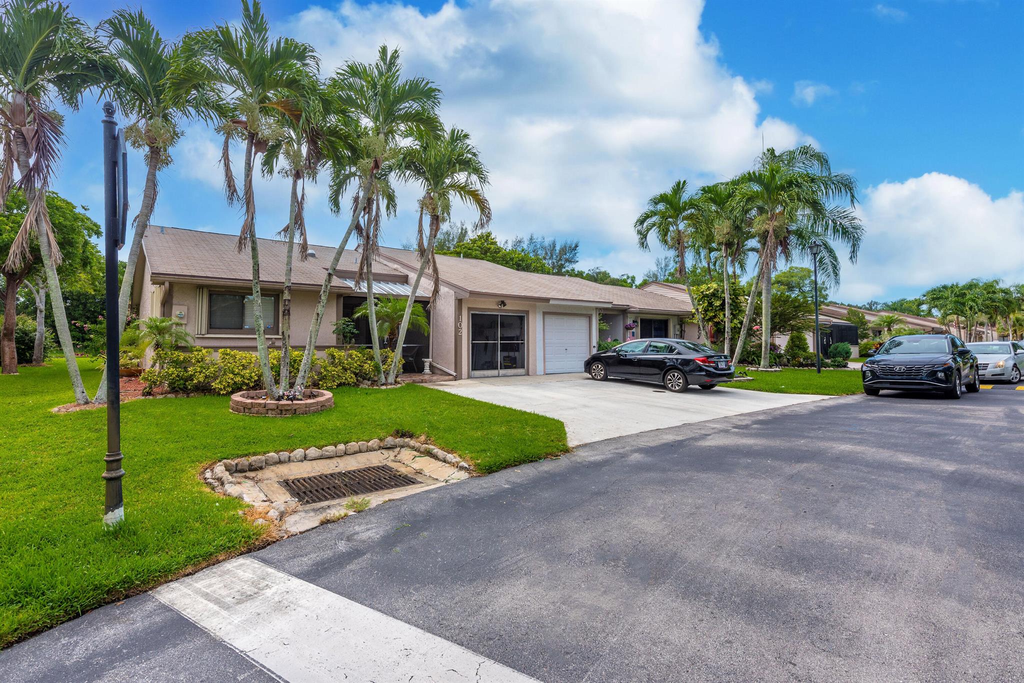 102 Mayfair Lane H2