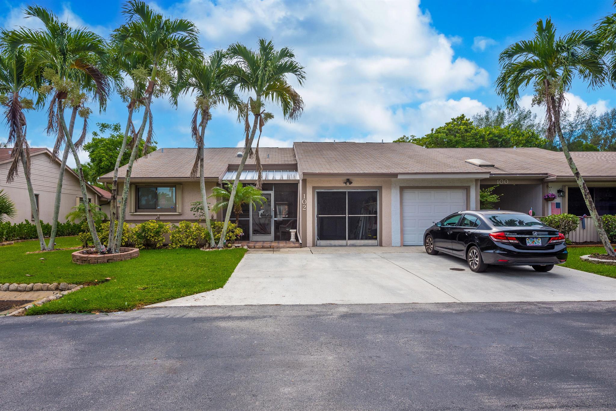 102 Mayfair Lane H2
