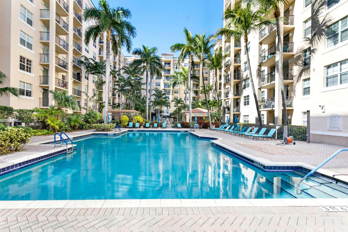 FLAGLER POINTE CONDO - Residential
