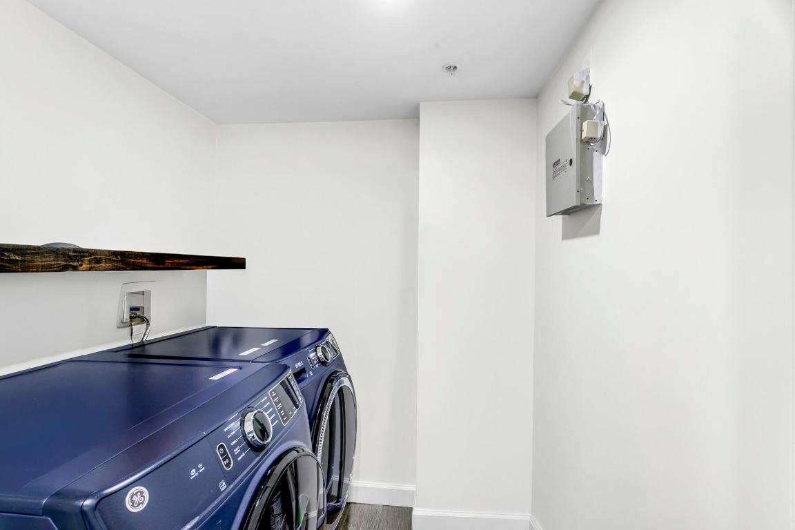 FLAGLER POINTE CONDO - Residential