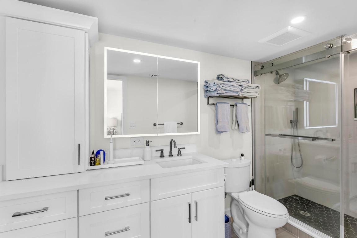 FLAGLER POINTE CONDO - Residential