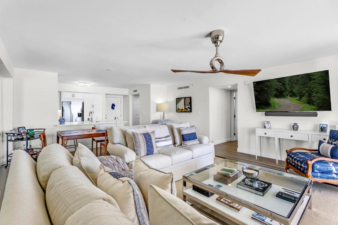 FLAGLER POINTE CONDO - Residential