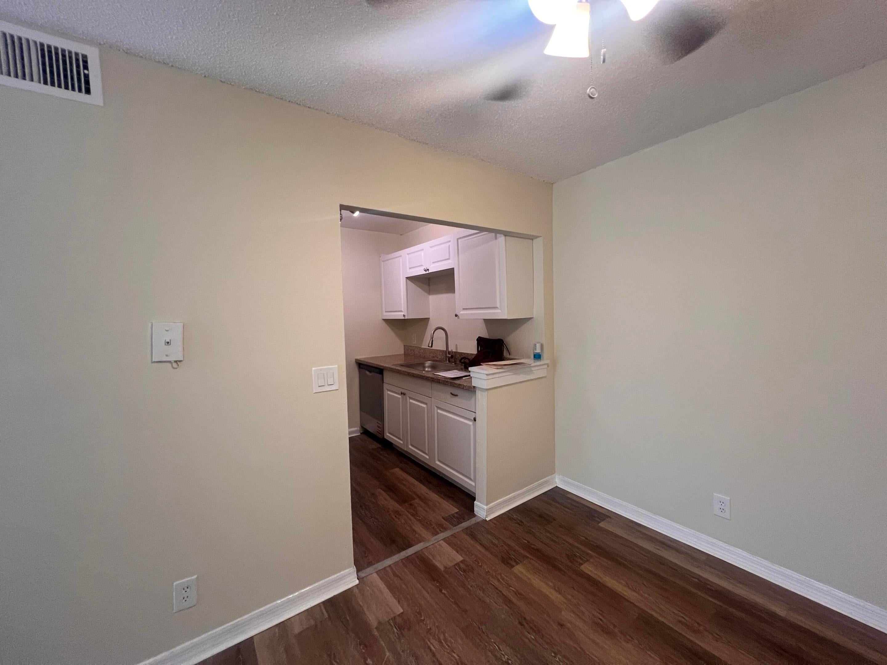 1500 N Congress Avenue A23