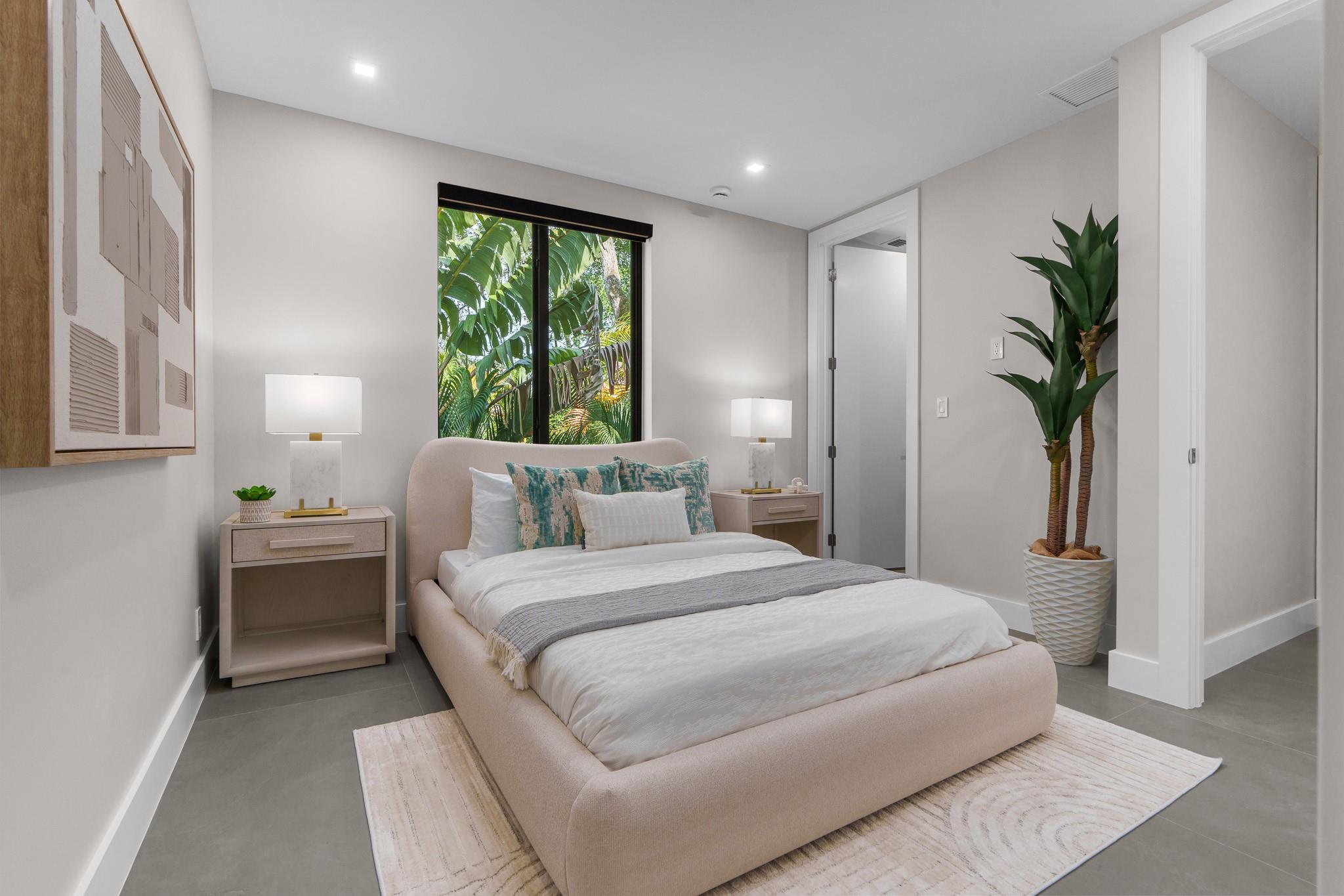 LAUDERDALE - Residential