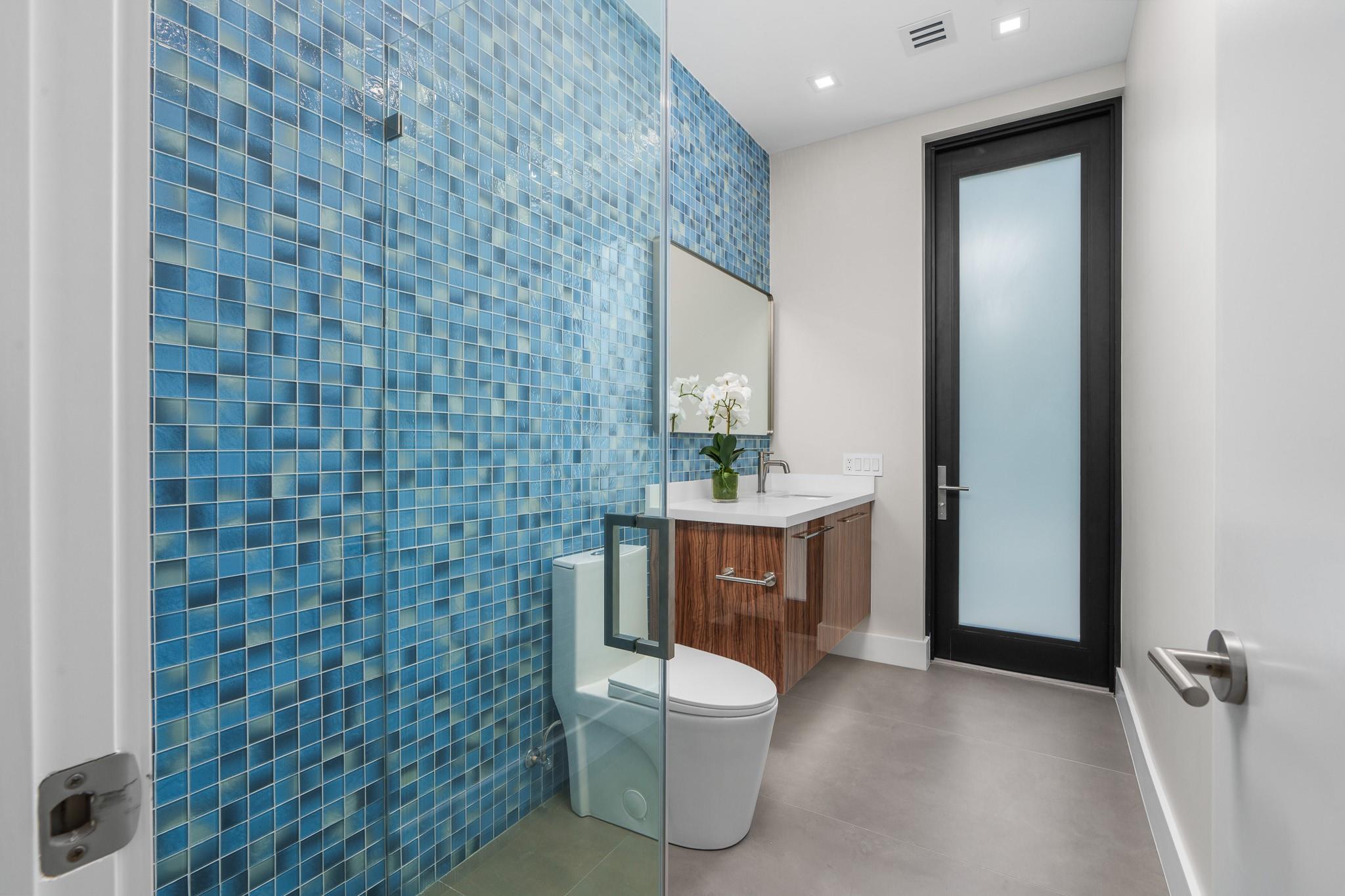 LAUDERDALE - Residential