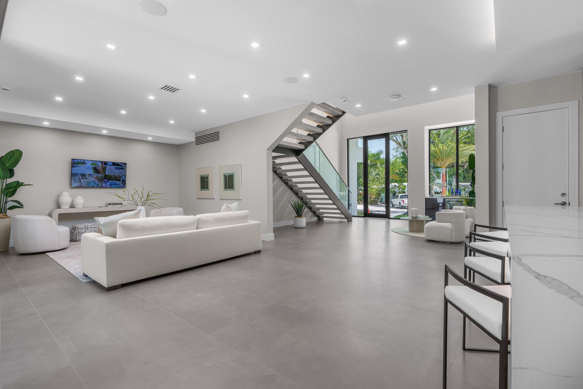 LAUDERDALE - Residential