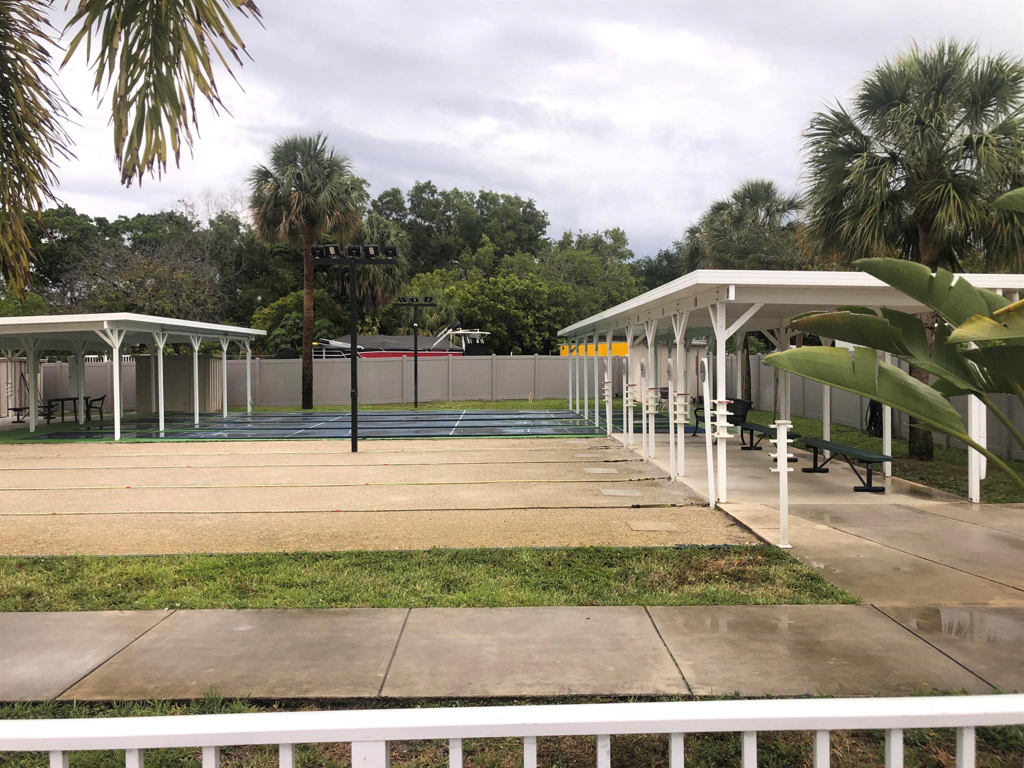 PINE TREE PARK CO-OP - Residential