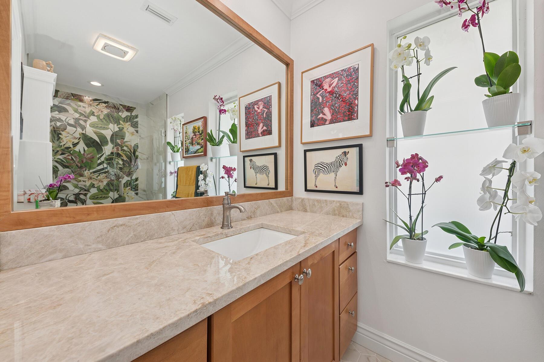 LAKEVIEW/SHERWOOD PARK - Residential