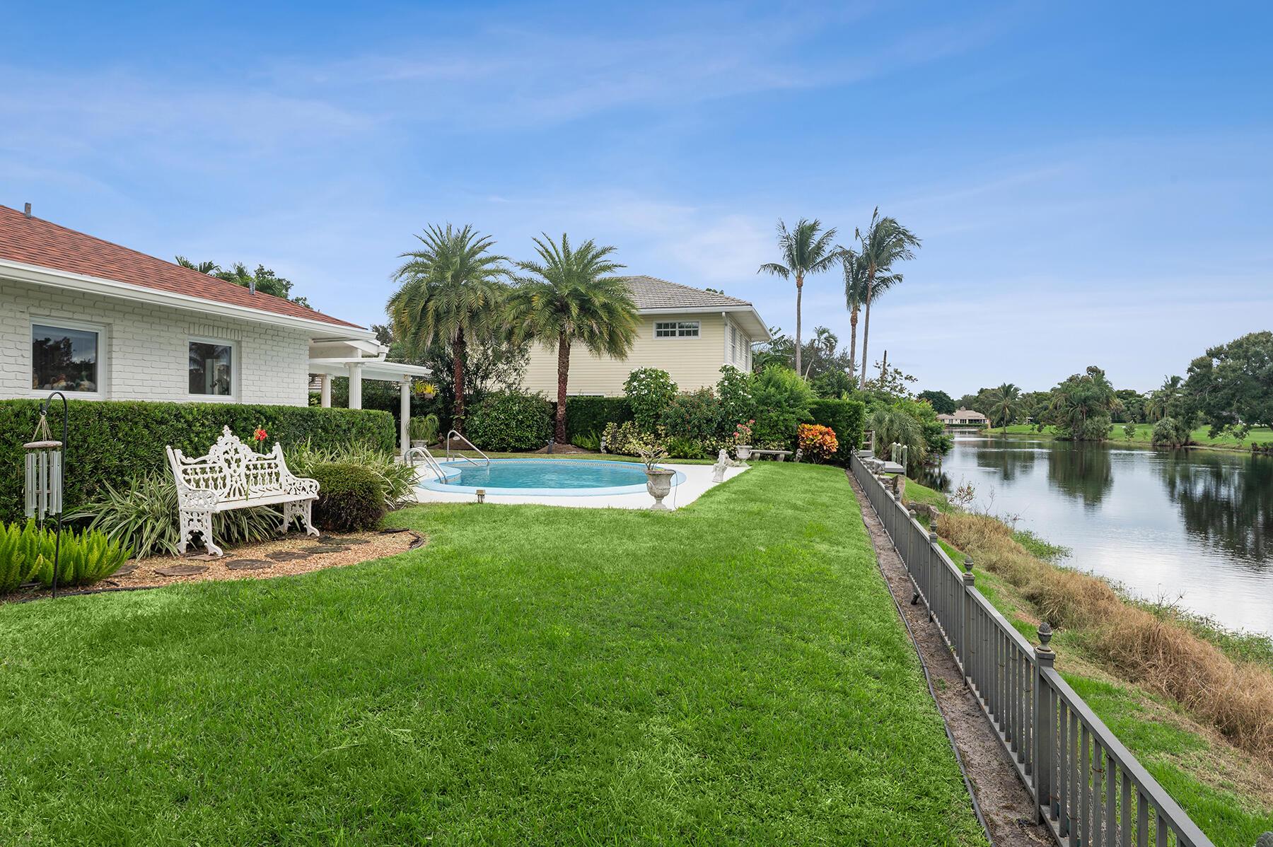 LAKEVIEW/SHERWOOD PARK - Residential