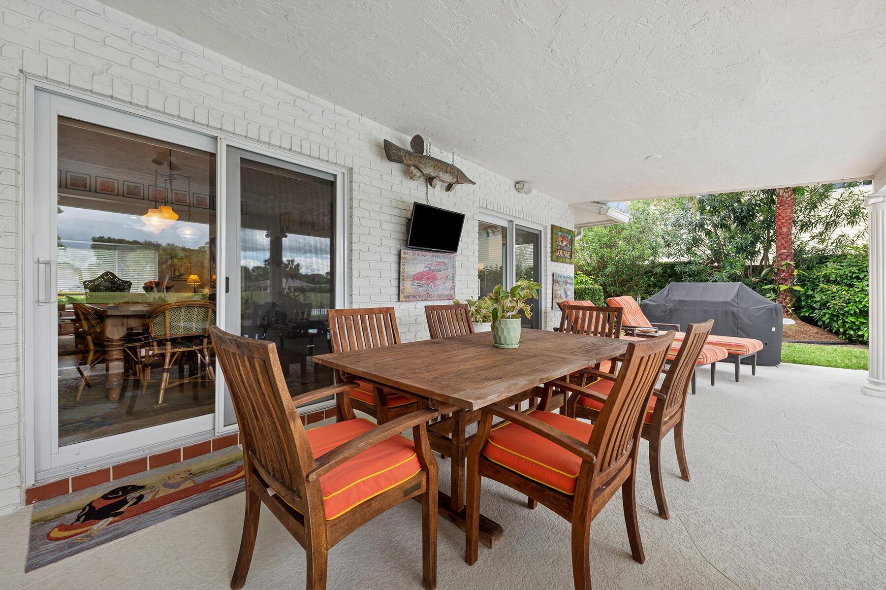 LAKEVIEW/SHERWOOD PARK - Residential