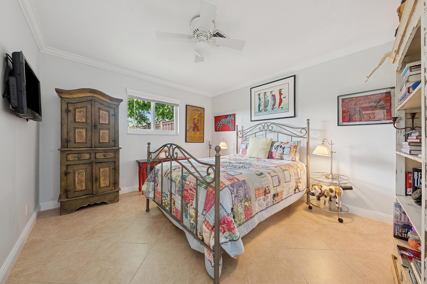 LAKEVIEW/SHERWOOD PARK - Residential