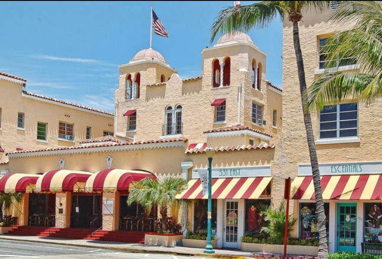 LAKEVIEW/SHERWOOD PARK - Residential