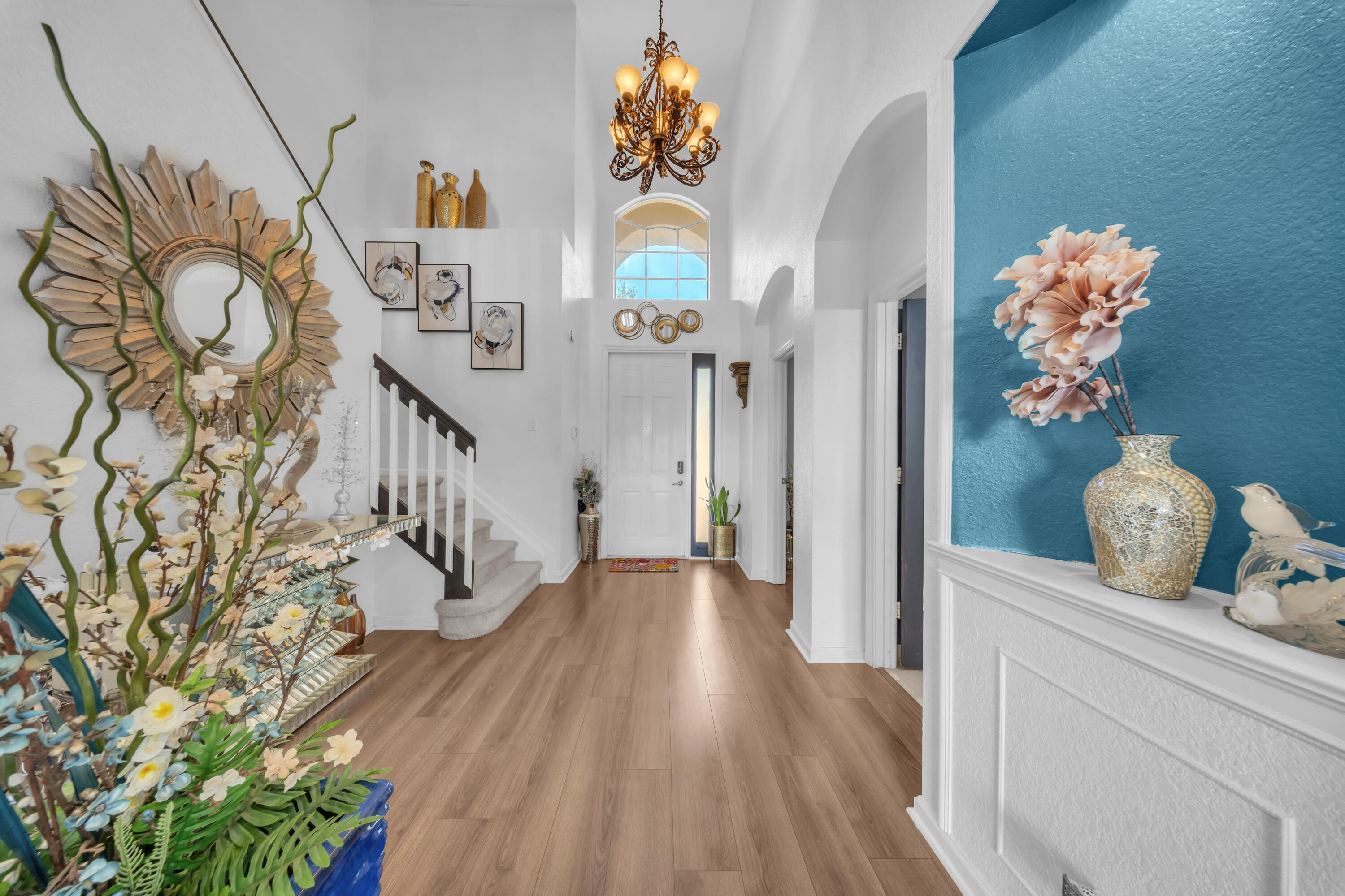 726 Gazetta Way
