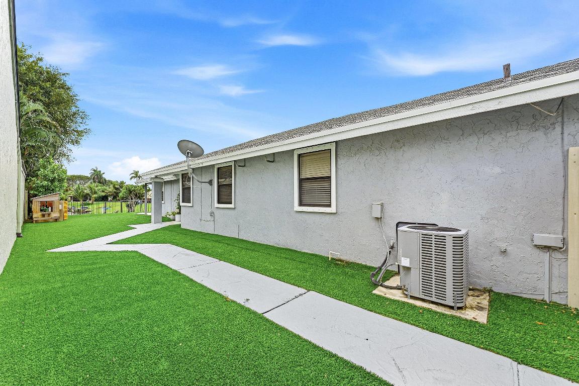 RAINBERRY LAKE PH III-B - Residential