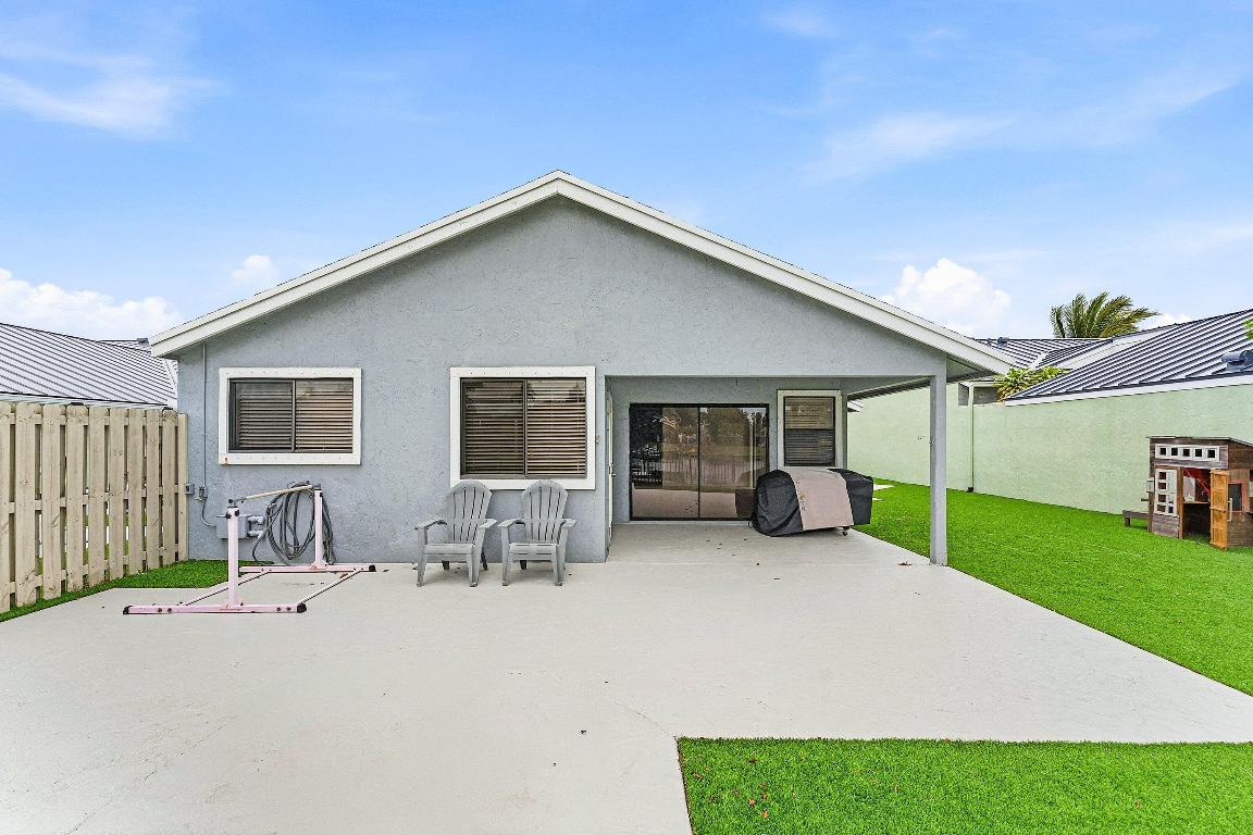 RAINBERRY LAKE PH III-B - Residential