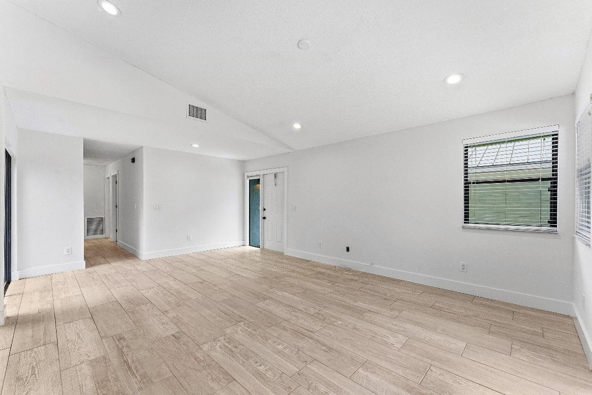 RAINBERRY LAKE PH III-B - Residential