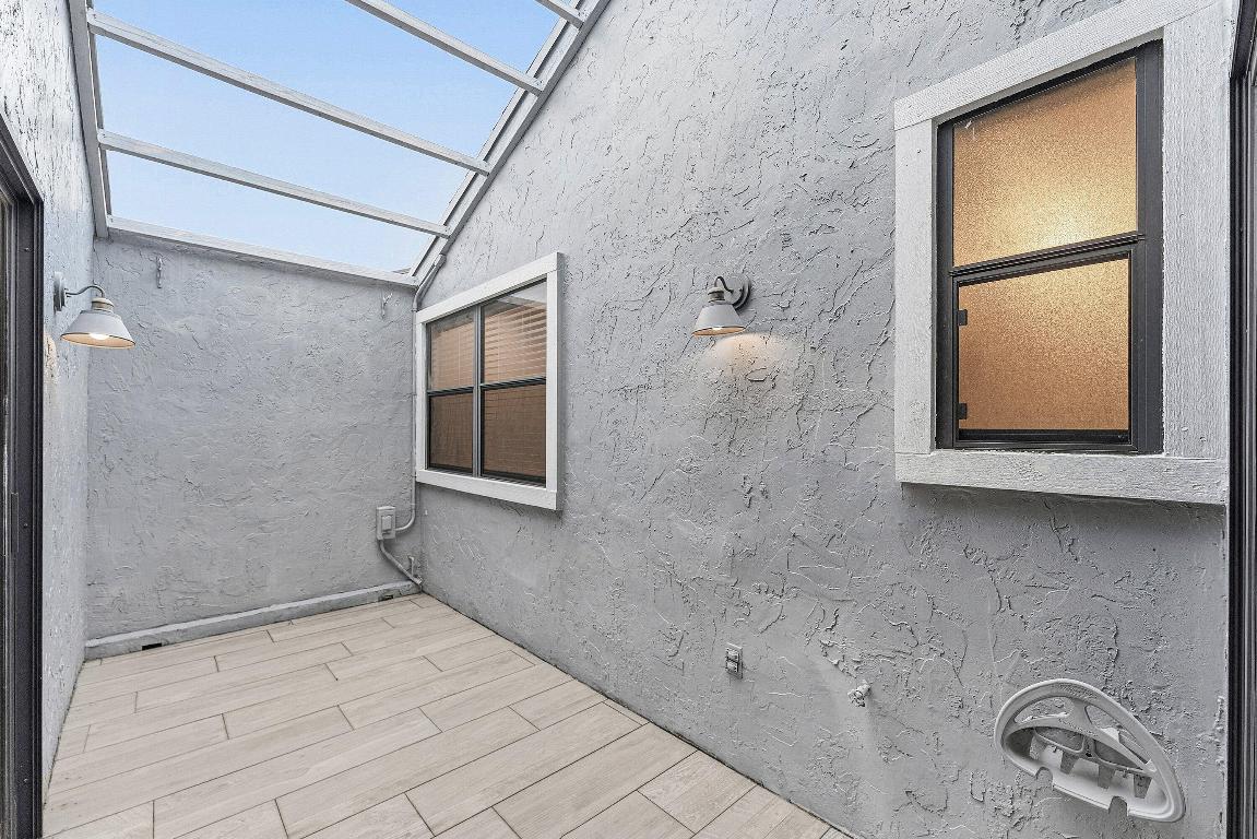 RAINBERRY LAKE PH III-B - Residential