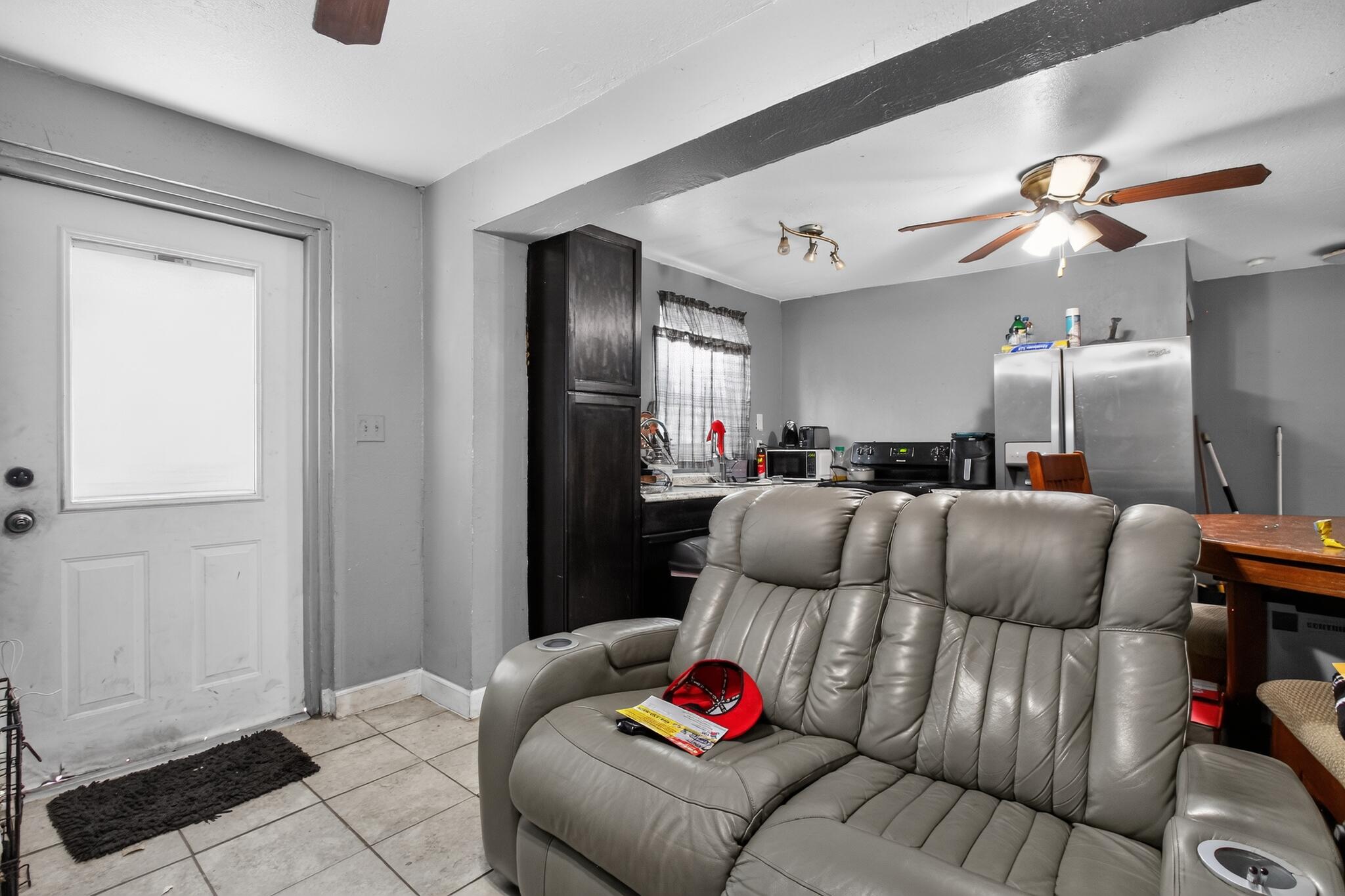 608 NW 15th Avenue